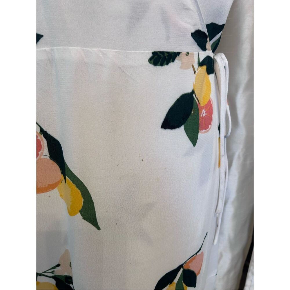 Rails Leanne Wrap Dress – Grapefruit Grove Floral – Size Medium - Picture 6 of 13